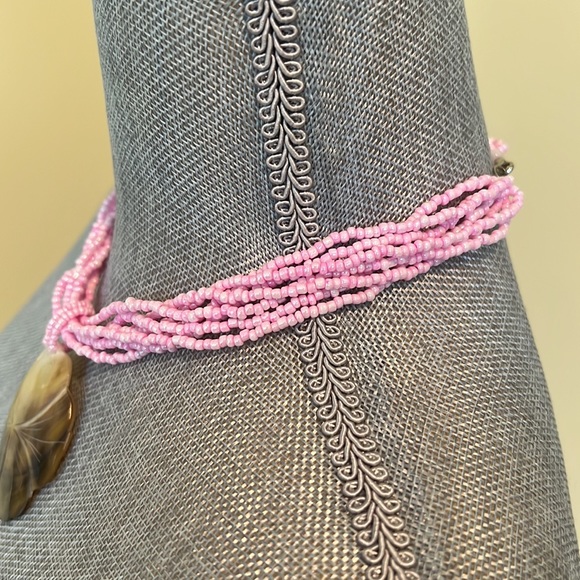 SHELL NECKLACE - Picture 4 of 11
